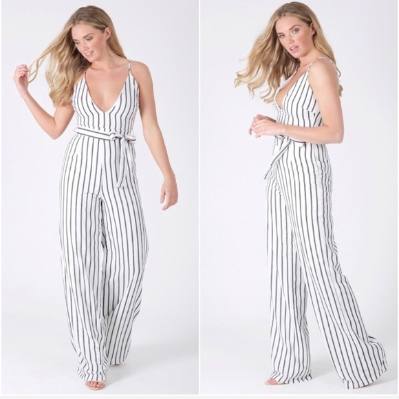 🆕Emma White / Black Pinstripe Wide Leg Jumpsuit - Picture 2 of 5